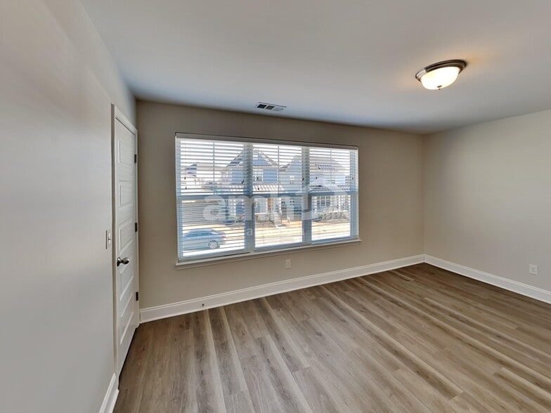 Building Photo - 5226 Tupelo St