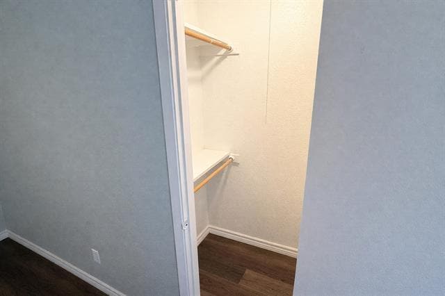 Building Photo - 16 Hill Top Ln