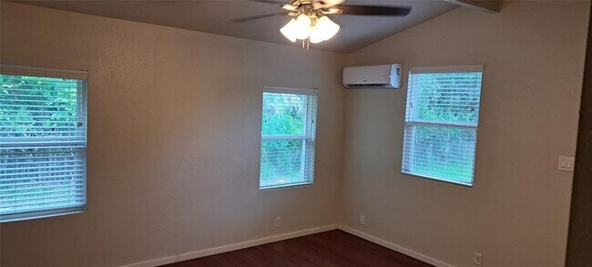 Building Photo - 2200 Downing Ln