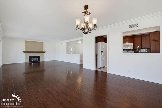 Building Photo - Spacious 3Bdm 2Ba Home Near Lake San Marcos!