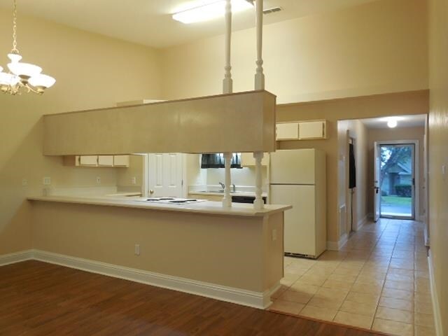 Building Photo - 2939 Royal Palm Way