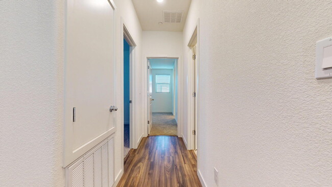 Building Photo - Fresh 3-Bed, 2-Bath Home in Natomas Crossing — Perfect for Commuters