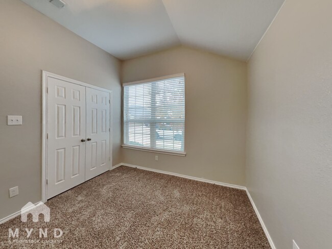 Building Photo - 2552 Weatherford Heights Dr