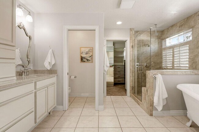 Building Photo - Beautiful Foremaster Ridge Home
