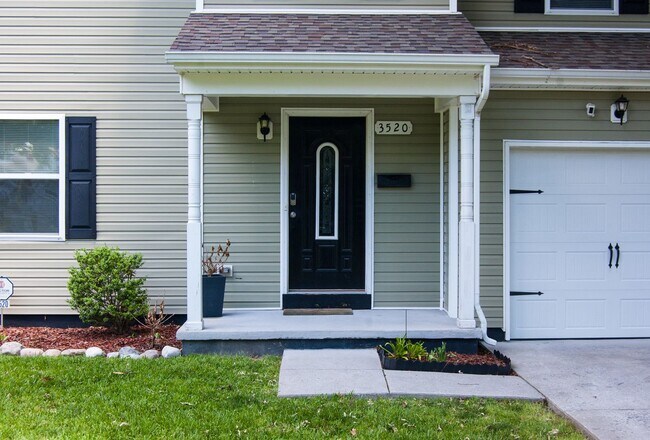Building Photo - Single Family Home in Norfolk