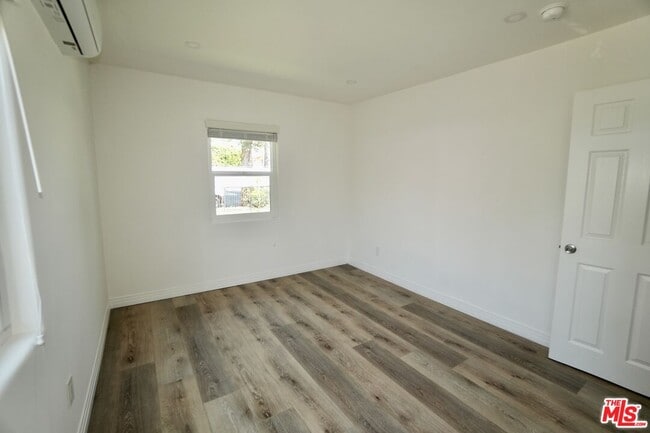 Building Photo - 5216 Navarro St