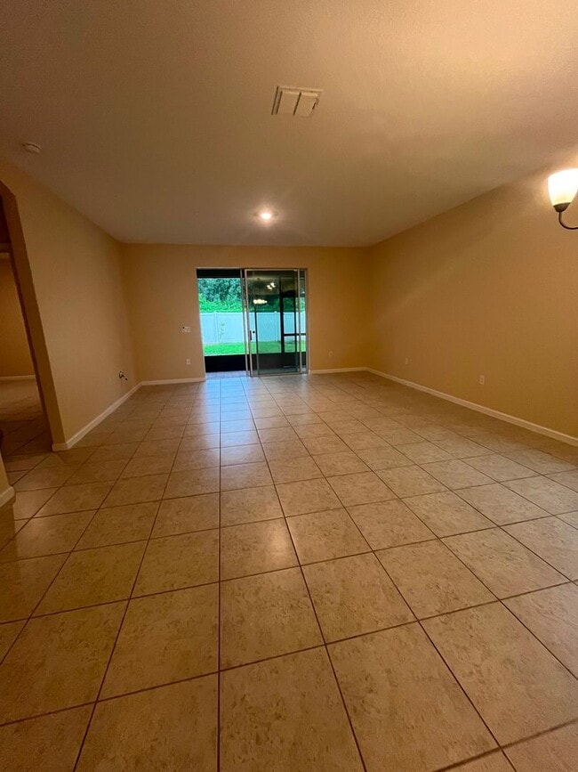 Building Photo - Beautiful 3-Bedroom + Flex Room Home for Rent in Sawgrass Plantation
