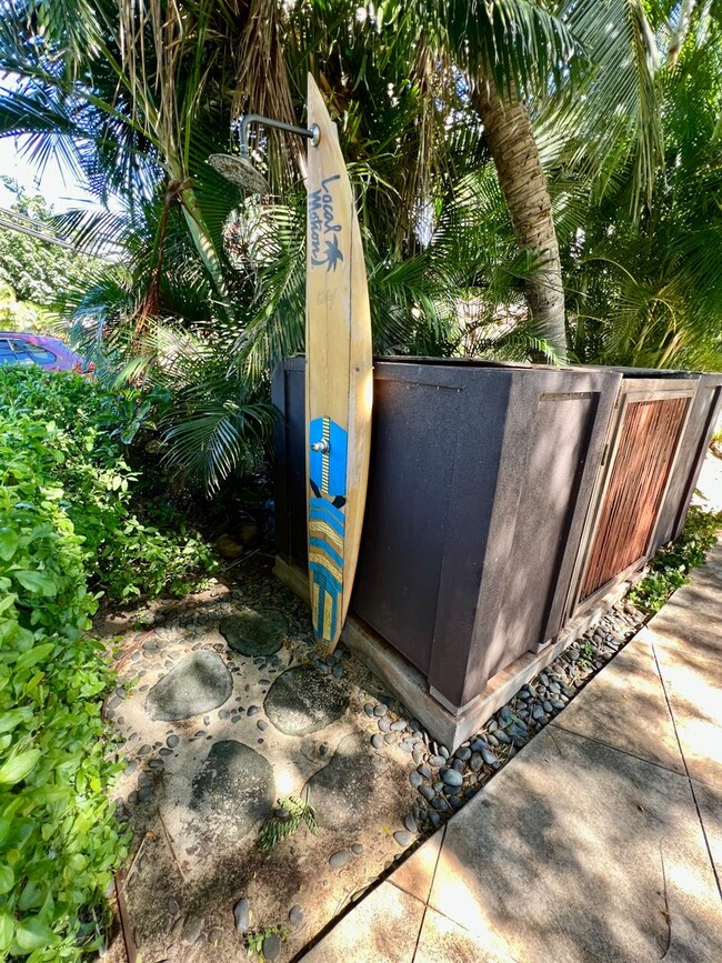 Building Photo - Luxury Oceanview Estate | Fully Furnished ...