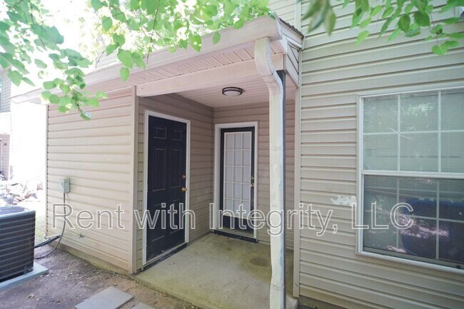 Building Photo - 2446 Talco Hills Dr