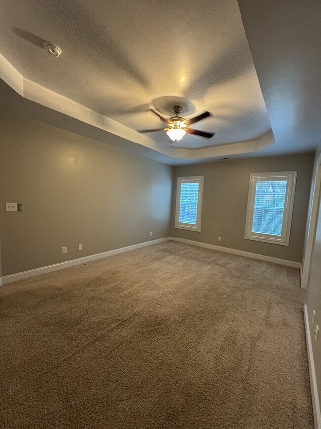 Building Photo - 106 Moonstone Ct