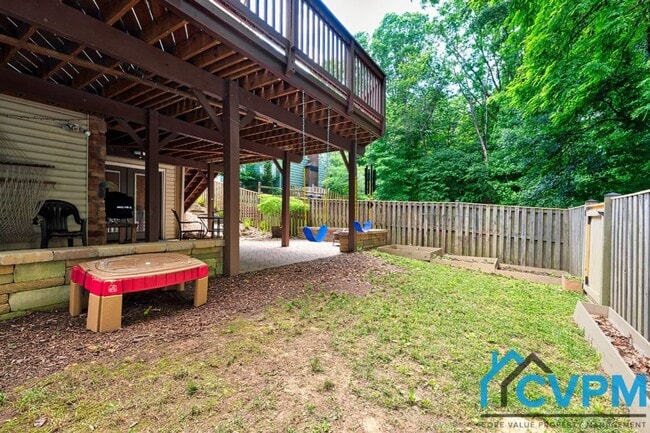 Building Photo - 1609 Forest Hill Ct