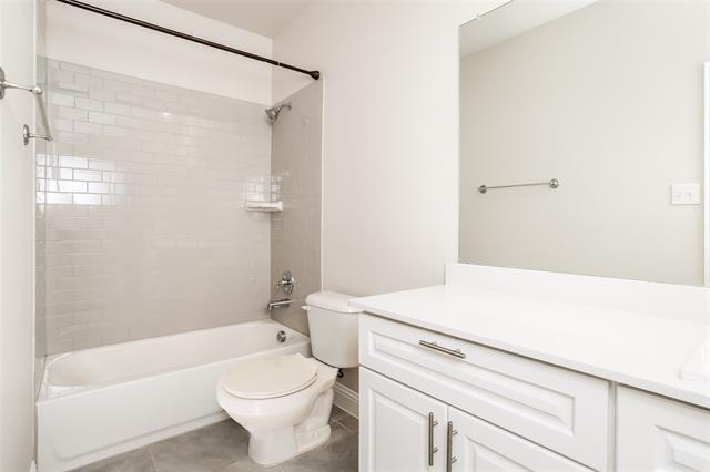 Building Photo - 2901 Megan St