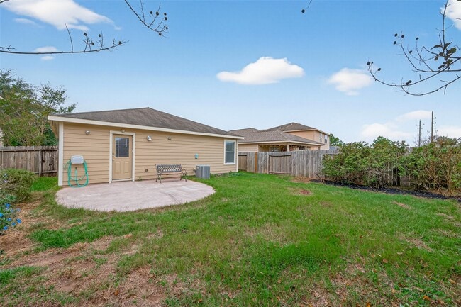 Building Photo - 4107 Pedernales River Ln