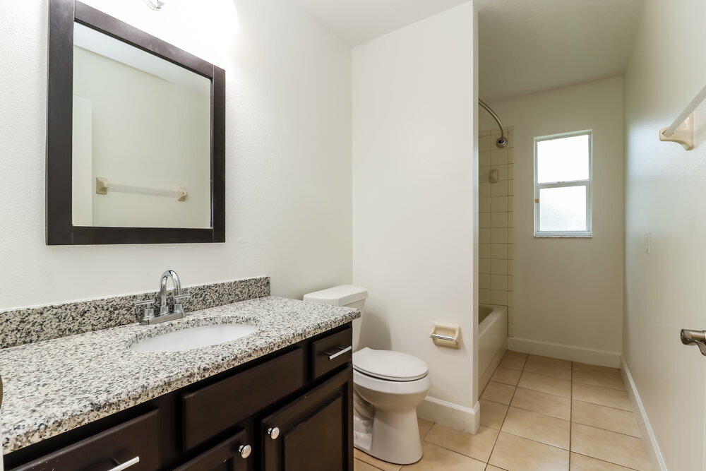 Building Photo - 5235 Greystone Dr