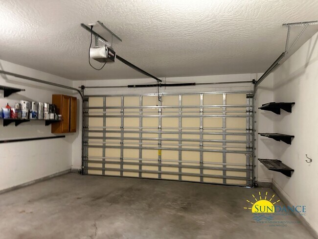 Building Photo - 1588 Venice Ave