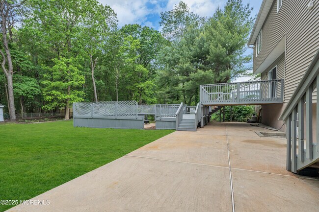 Building Photo - 352 Leesville Rd