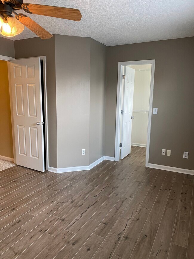 Building Photo - 125 Chastain Cir