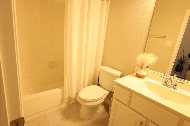 Building Photo - 2334 Falcon Brook Dr