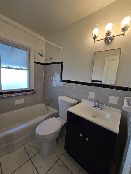 Building Photo - 3549 St Sebastian Ln