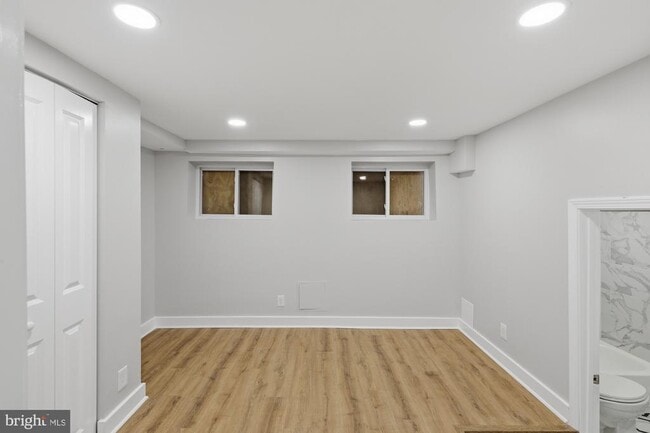 Building Photo - 2388 Champlain St NW