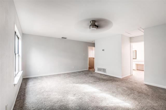 Building Photo - 2708 Pinery Ln