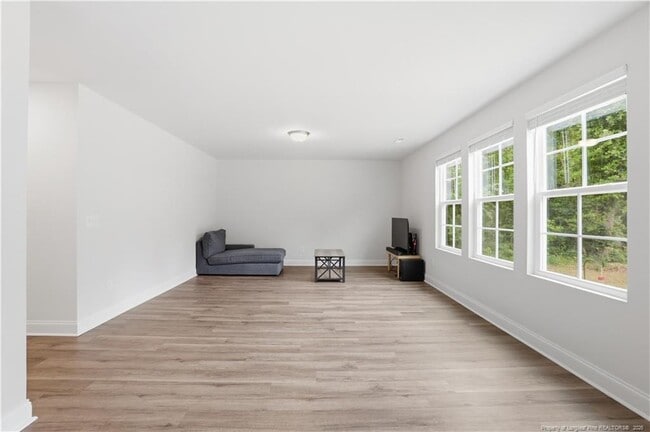 Building Photo - 7811 Lucinda Ln