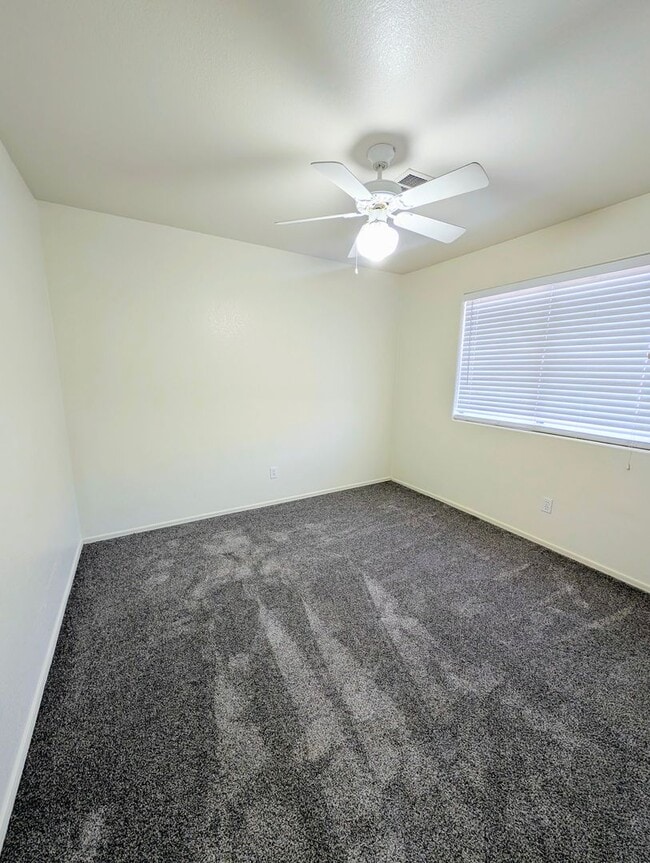 Building Photo - AVAILABLE NOW IN GREAT GILBERT LOCATION - NEELY RANCH!!!