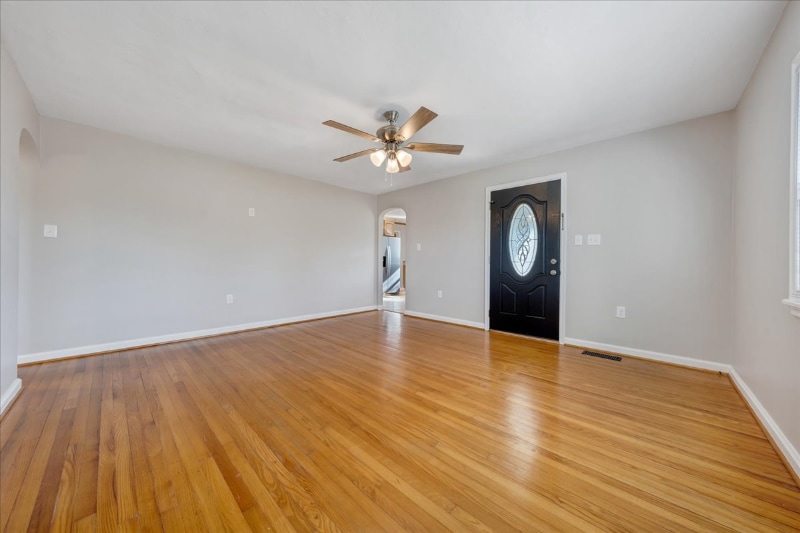 Building Photo - 3024 E Ruritan Rd