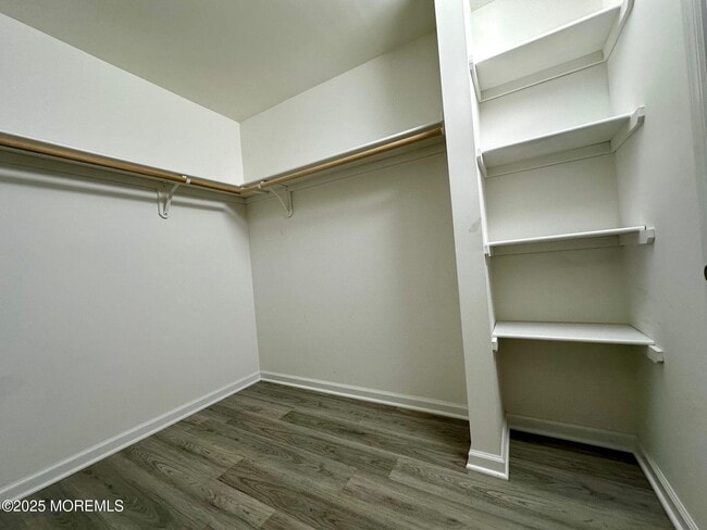 Building Photo - 373 Yorkshire Pl