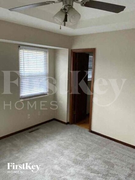 Building Photo - 1934 SW 5th St