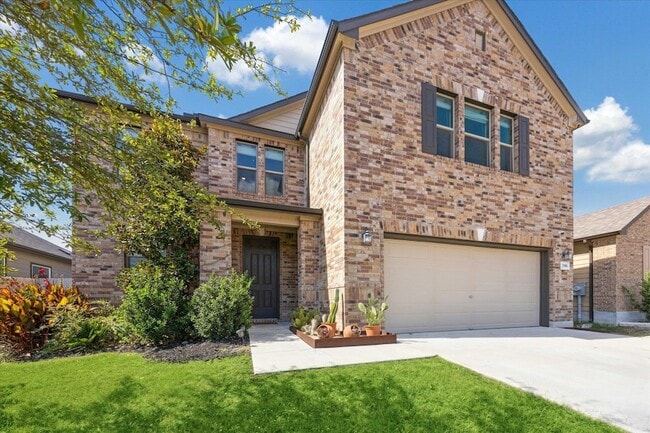 Building Photo - 7916 Crystalbrook W