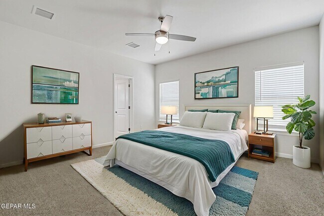 Building Photo - 5913 Ruidoso Downs St