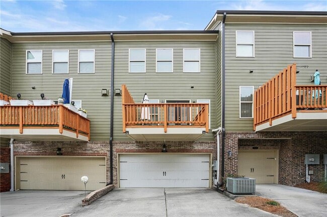 Building Photo - 1221 Lavista Rd NE