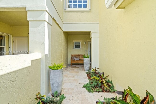 Building Photo - 11845 SW 100th St