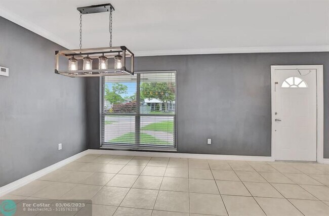 Building Photo - 22219 SW 63rd Ave