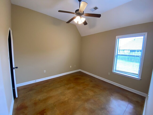 Building Photo - 3 BED 2 BATH MARION RENTAL HOME EASY COMMU...