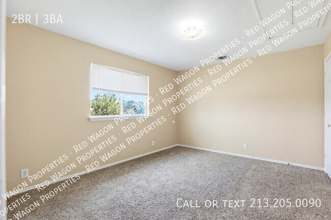 Building Photo - 6342 Queens Castle Dr