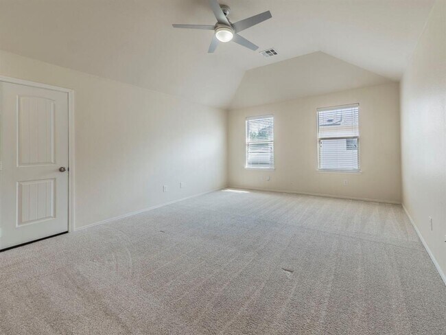 Building Photo - 18705 Falcon Pointe Blvd