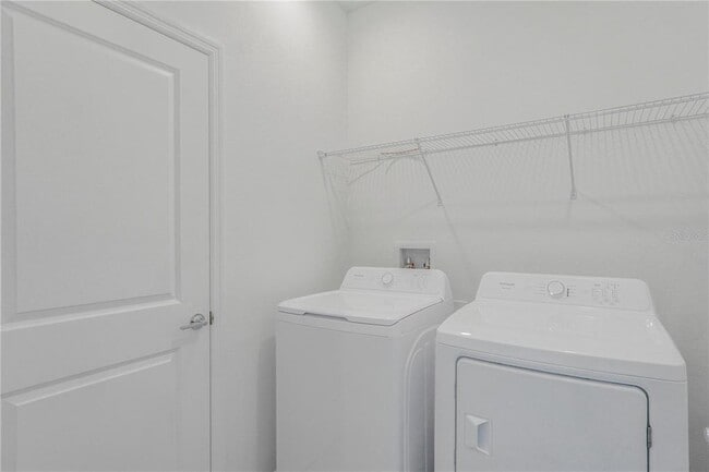 Building Photo - 6088 Zen Wy