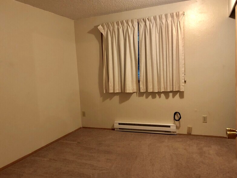 Building Photo - 7163 Chico Way NW