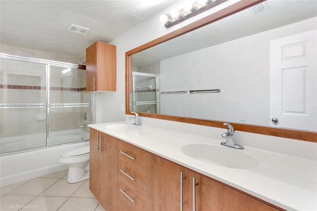 Building Photo - 6434 Emerald Dunes Dr