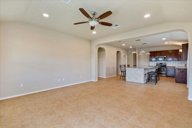 Building Photo - 255 Drystone Trail