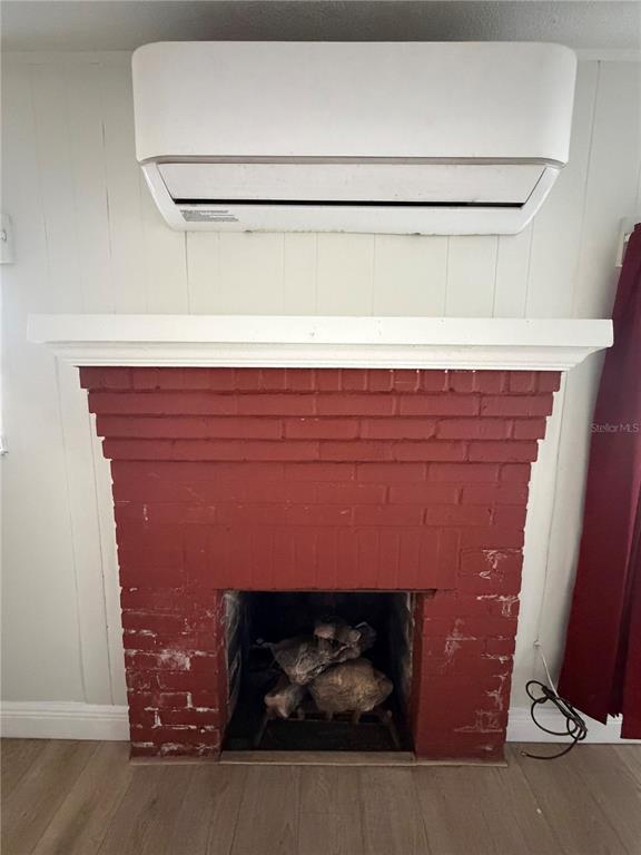 Building Photo - 443 McFall Ave