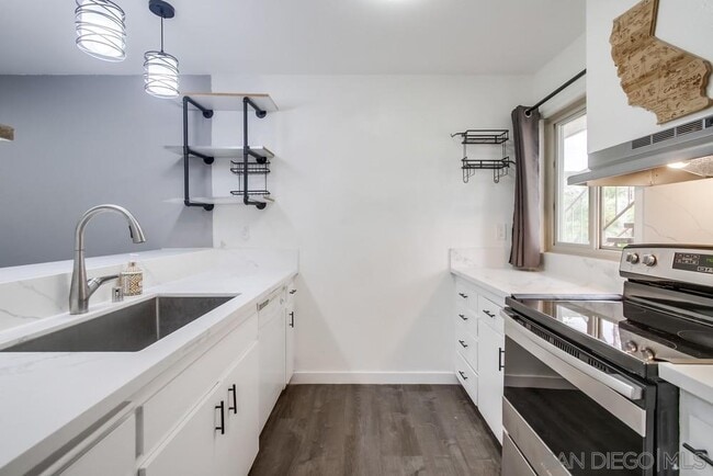 Building Photo - 4110 Mt Alifan Dr