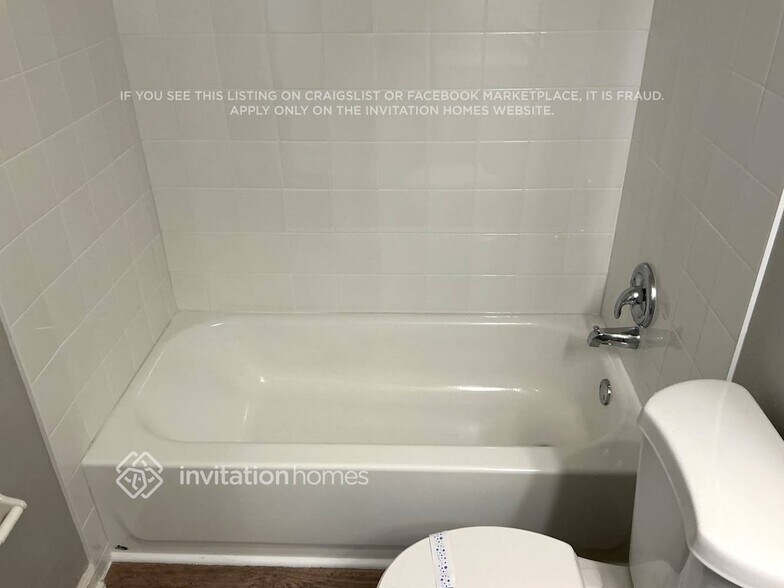 Building Photo - 19610 Bellehurst Loop