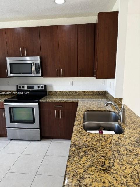 Building Photo - 4017 SW 149th Ct