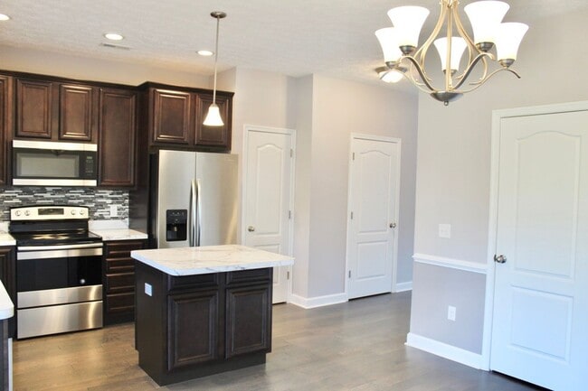 Building Photo - 162 Cedar Point Ln