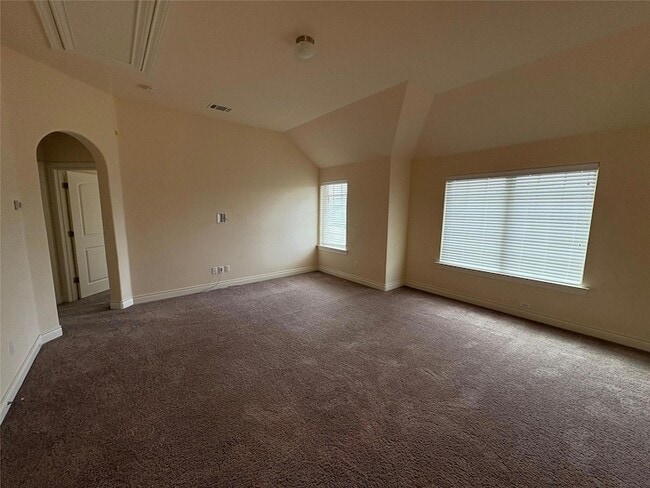 Building Photo - 3900 Crispin Hall Ln