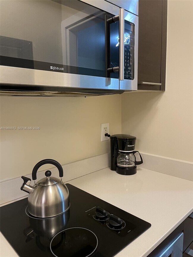 Building Photo - 1560 Pennsylvania Ave