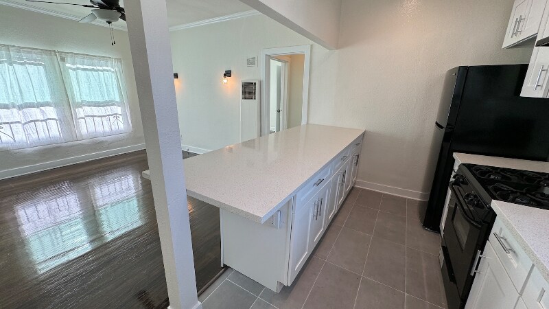 Building Photo - 131 Olive St